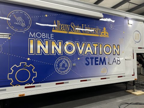 trailers - IMG_3680.jpeg